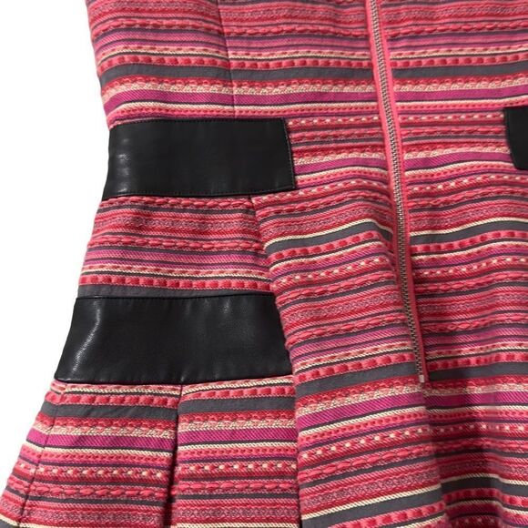 A/X Armani Echange Cap Sleeve Pleated Dress Size 2 - Picture 14 of 16